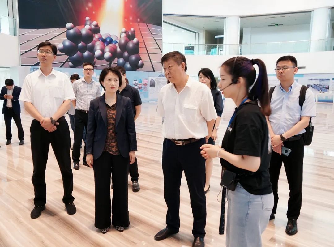 区领导赴合肥拜访知名企业科研院所