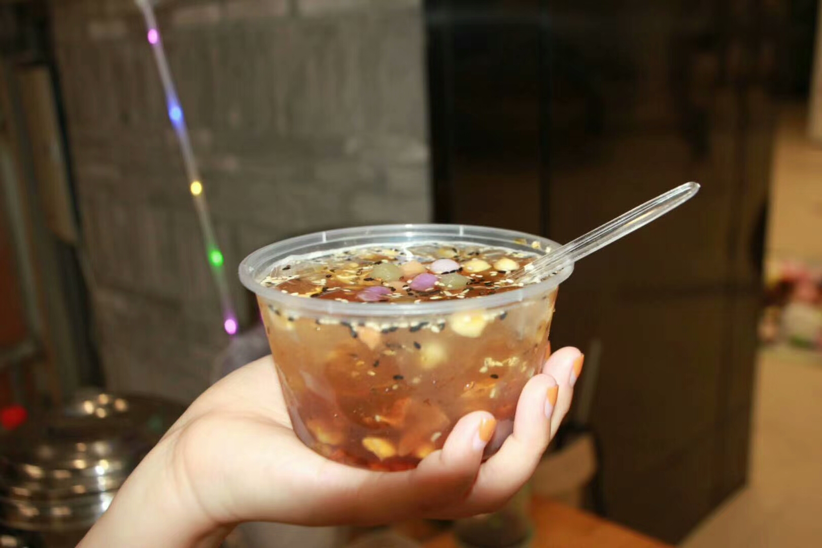 重庆夜市小吃涪陵冰粉6元钱一碗夏日的灭火器