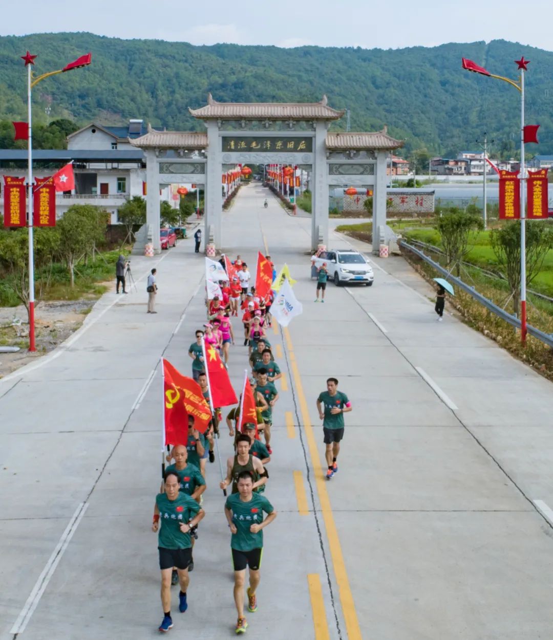 助力脱贫攻坚老区苏区直播带货行周日清流直播最全攻略看这里