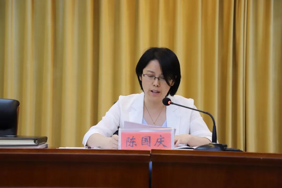 会上,陈国庆代表市联席办向团省委领导介绍了邯郸市中长期青年发展