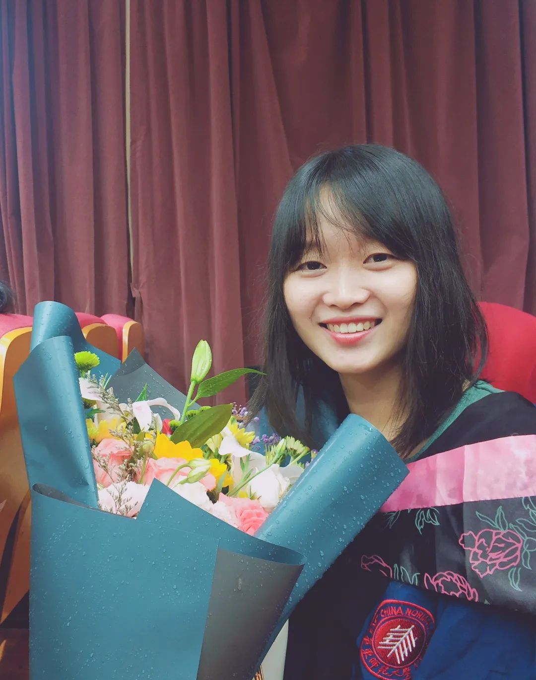 在由上海普陀区妇联业务主管的上海乐扬红树林慈善公益中心实习了近