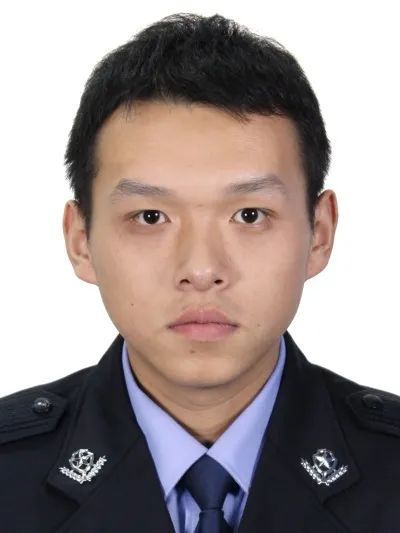 广中所郑印齐此次学"四史"活动,让我徜徉于历史长河中,真切深入地感受