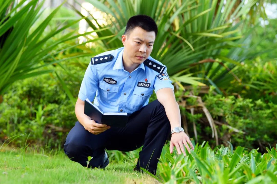 暖警2020追捕快破案强这位翔安警察实力演绎刑侦破案的速度与激情