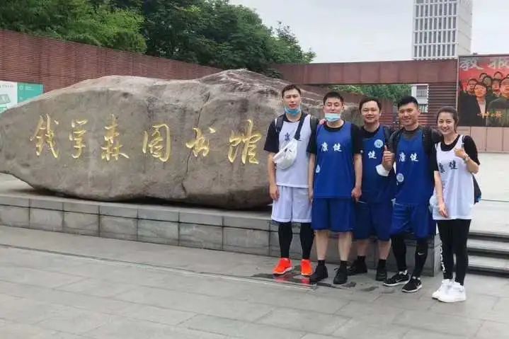 货运公司“寻访历史记忆,坚守初心使命” 徐汇公安分局