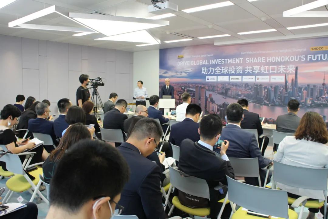 搬运公司价格即日!面向全球企业直播发布《上海市虹口区投