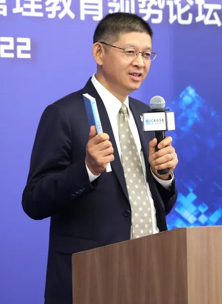 终于这三家世界级智慧机构战略合作了