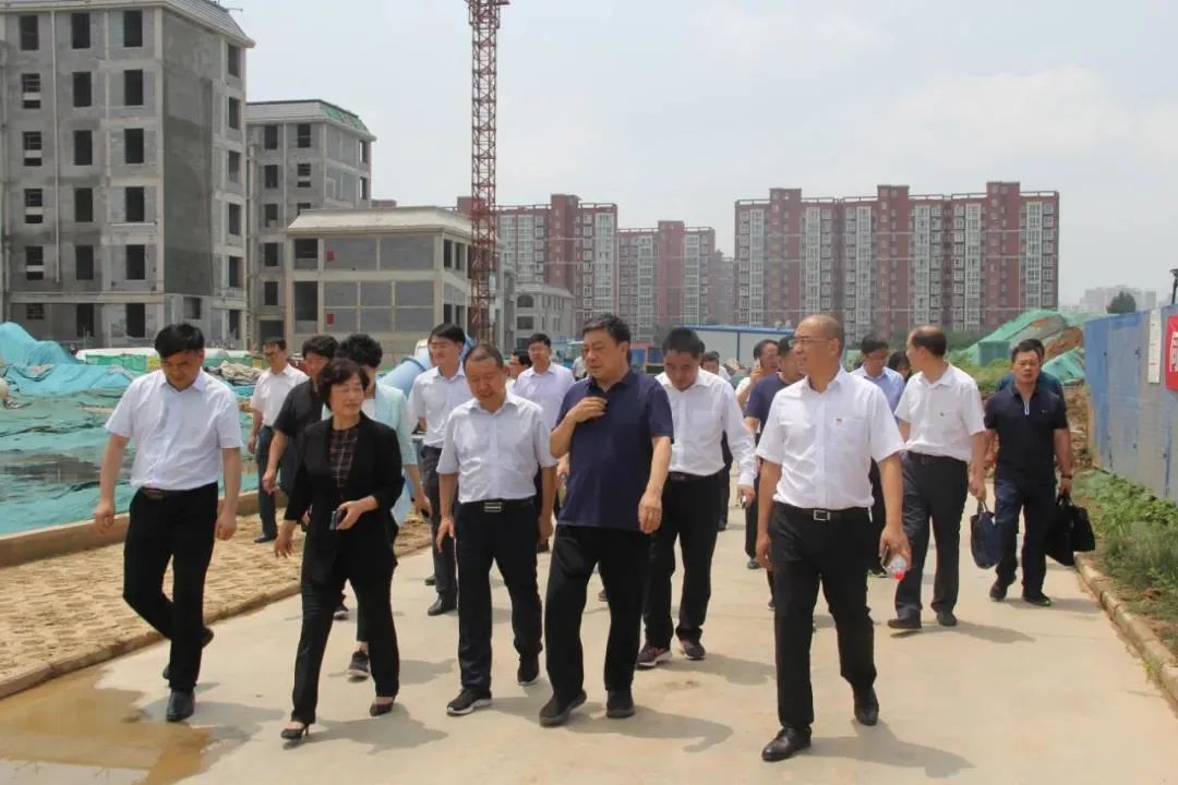 市长霍好胜就重大项目建设现场办公时要求 坚持问题导向有解思维 推动项目早落地早见效
