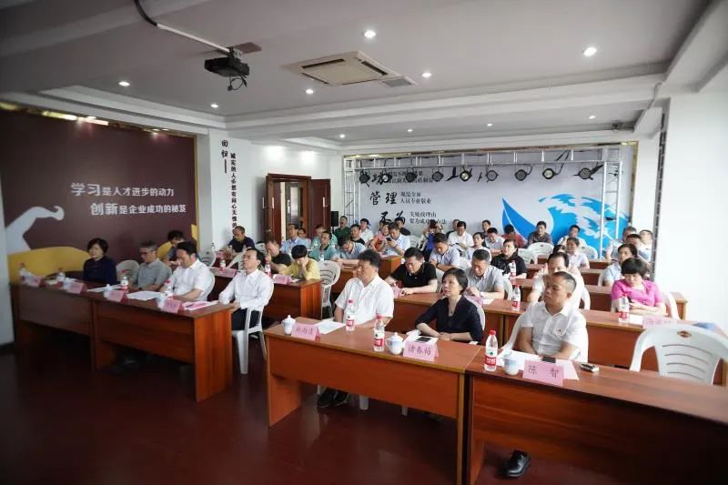 搬运公司价格“向阳驿站”奉贤区就业安置 帮扶基地 昨日正式