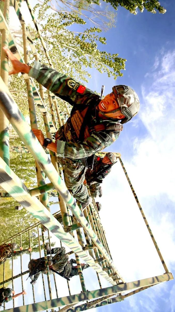 武警宁夏总队特战勇士极限训练现场震撼来袭!