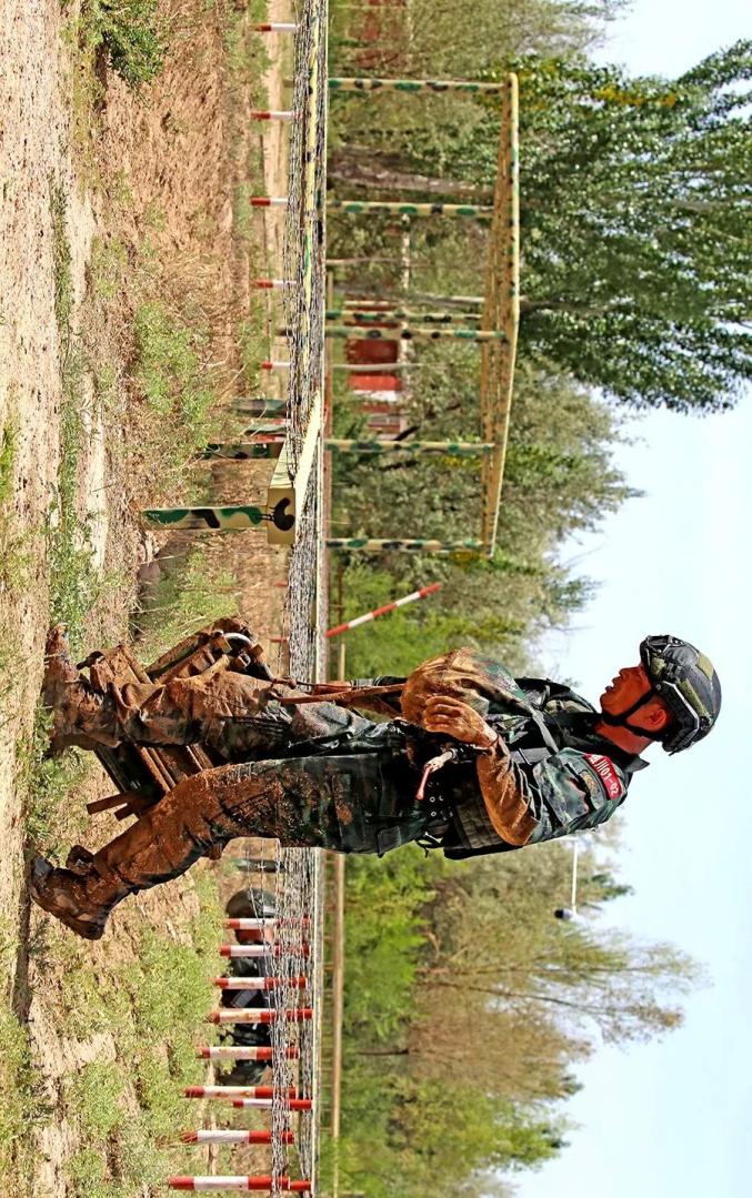 超燃大片武警宁夏总队特战勇士极限训练现场震撼来袭