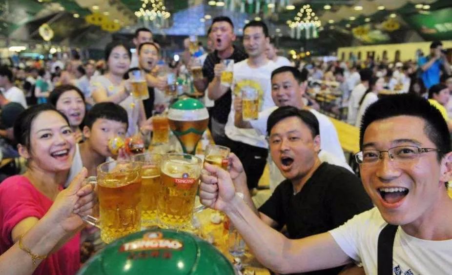 77 活动时间:6 月 24 日—7 月 26 日77 活动地点:老码头文旅小镇