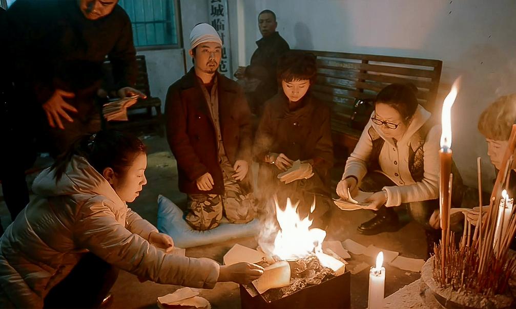 哭坟人的悲喜人生