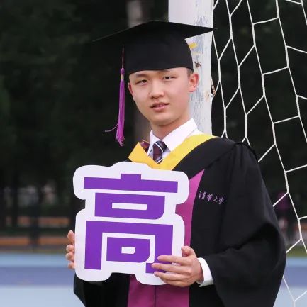 清华大学2020届毕业生们为今年高考的同学送来独家专属的祝福他们之中