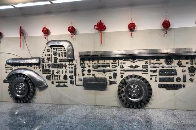 长春,汽车城,人送外号"东方底特律",还有人调侃长春是生活在一汽里.