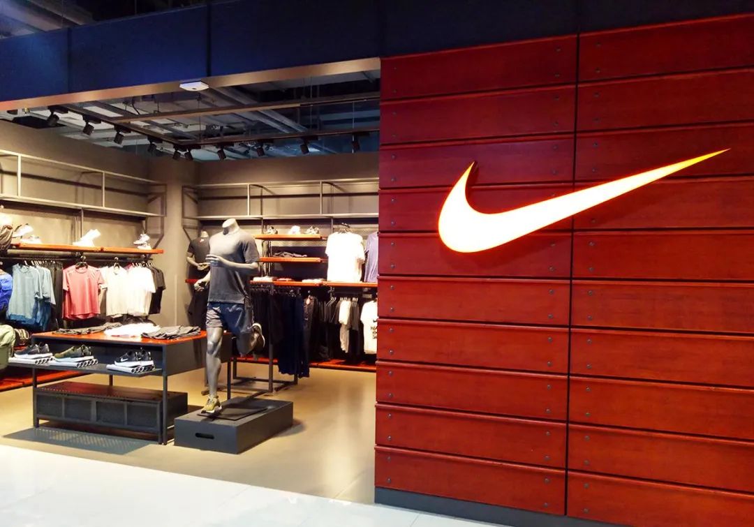 耐克也扛不住了ceo裁员将至