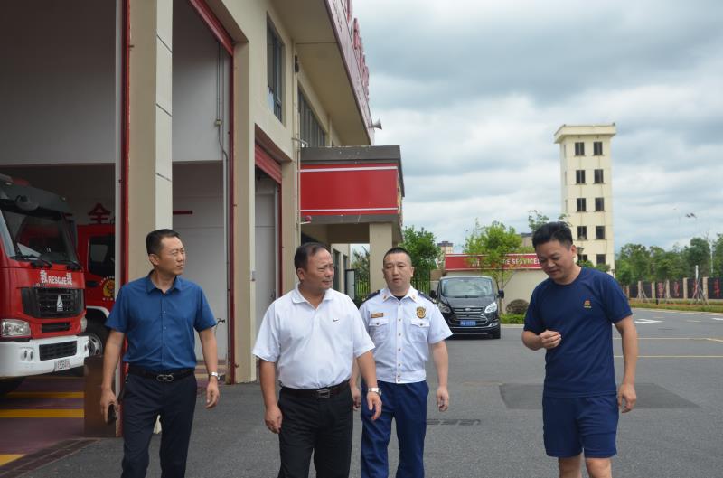 彰显省会担当红谷滩新区这样干红谷滩新区管委会副主任吴国清端午节