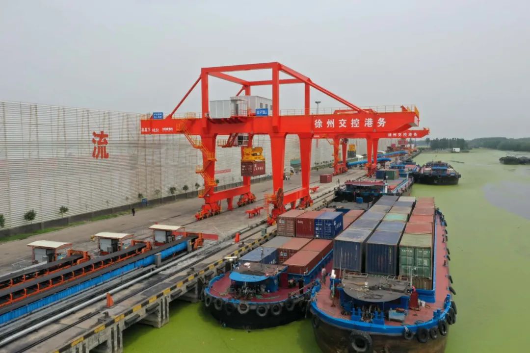 是徐州亿吨大港核心区,淮海国际陆港主阵地规划物流功能区面积6