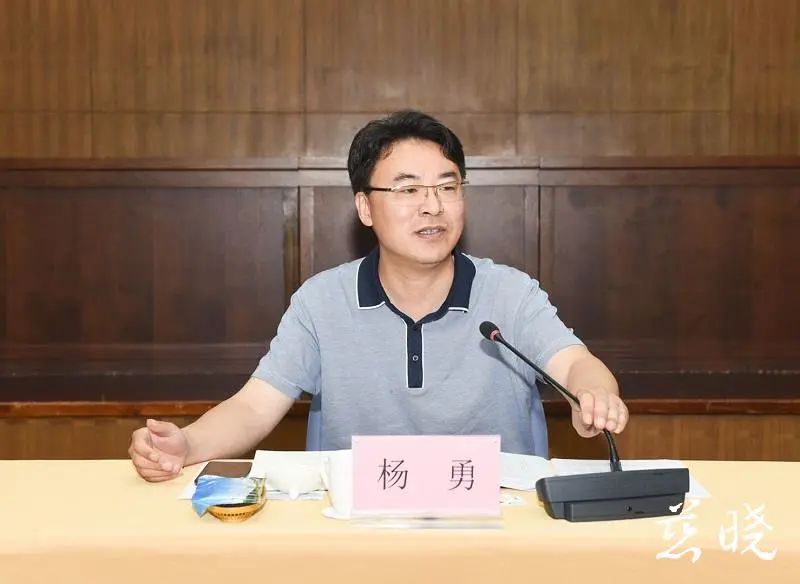 杨勇:更好凝聚在沪乡贤力量 助力慈溪全方位接轨上海