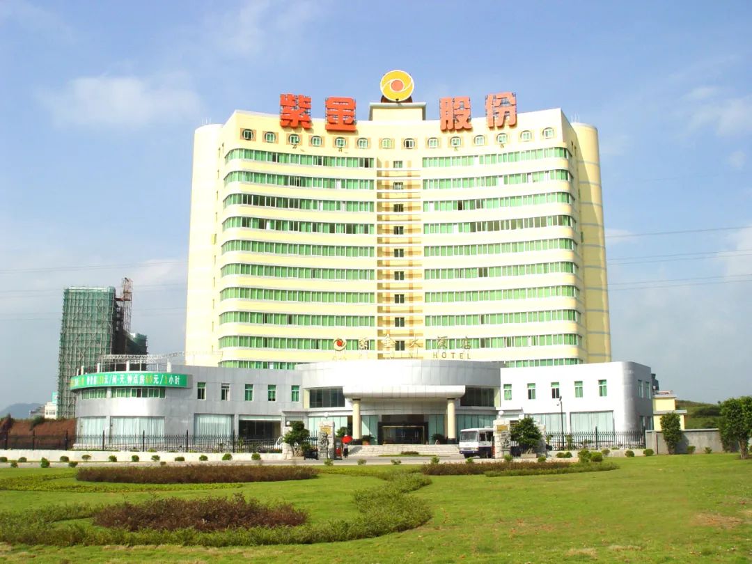 在新疆,青海,内蒙古,吉林,黑龙江,贵州等18个省(区)收购和开发建设了