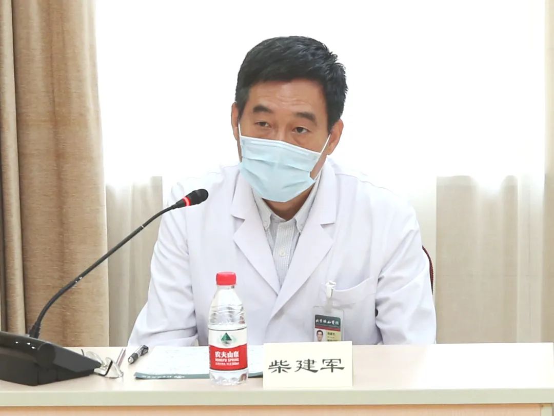 随后,吴文铭副院长,韩丁副院长,李冬晶副院长,柴建军副书记依次讲话