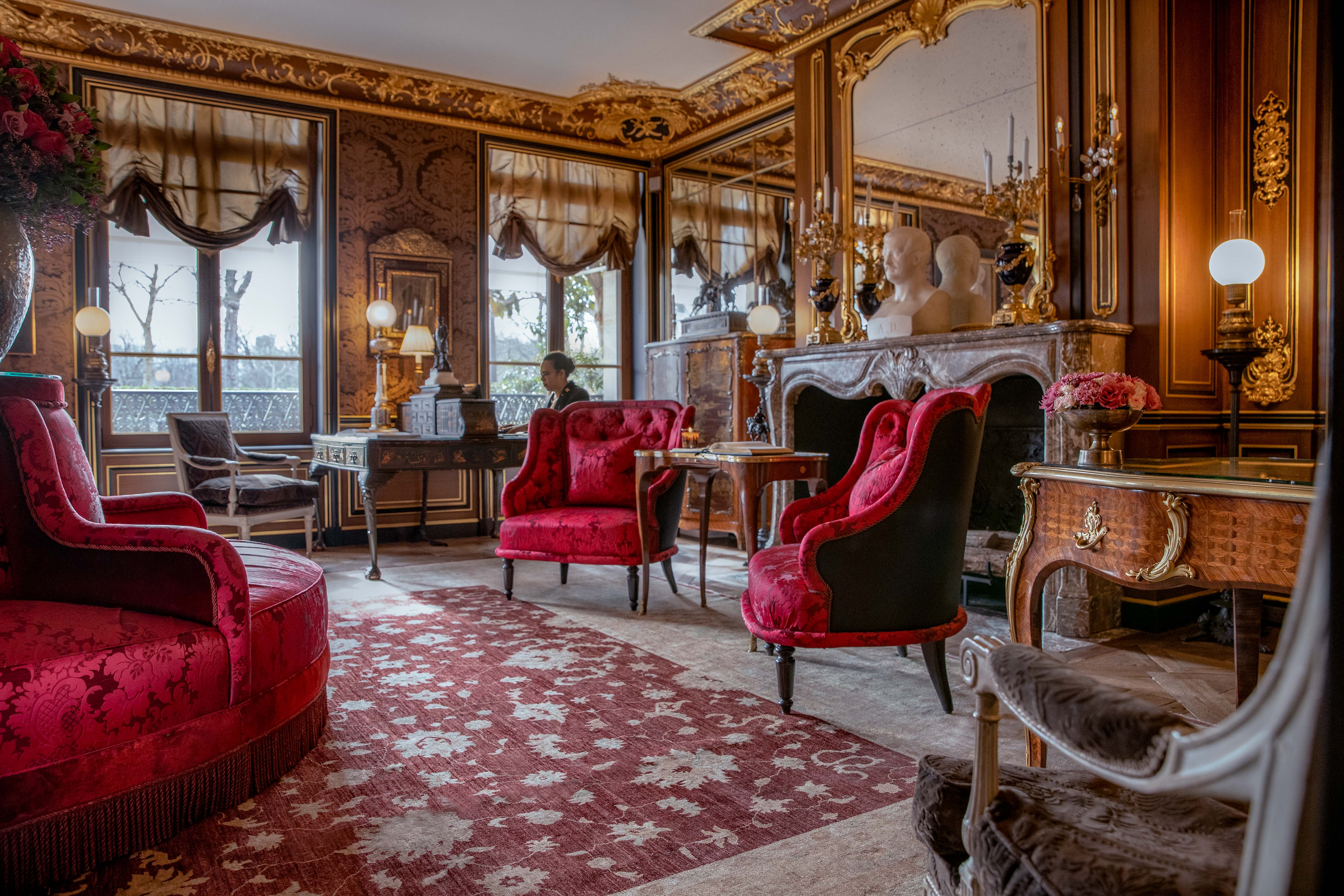 没有贵客光顾巴黎众多豪华宫殿酒店今夏不营业