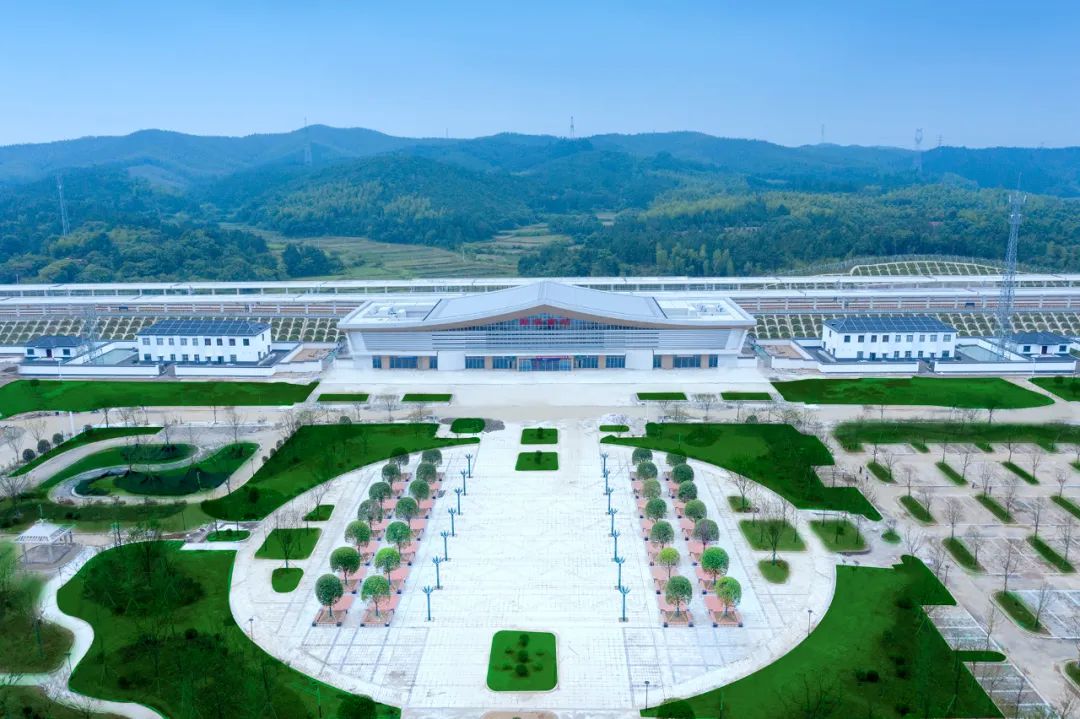 内附海量美图商合杭高铁全线贯通豫皖浙三省无缝对接