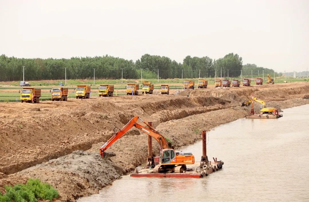 上半年全省综合交通基础设施建设强力推进累计完成投资突破千亿元