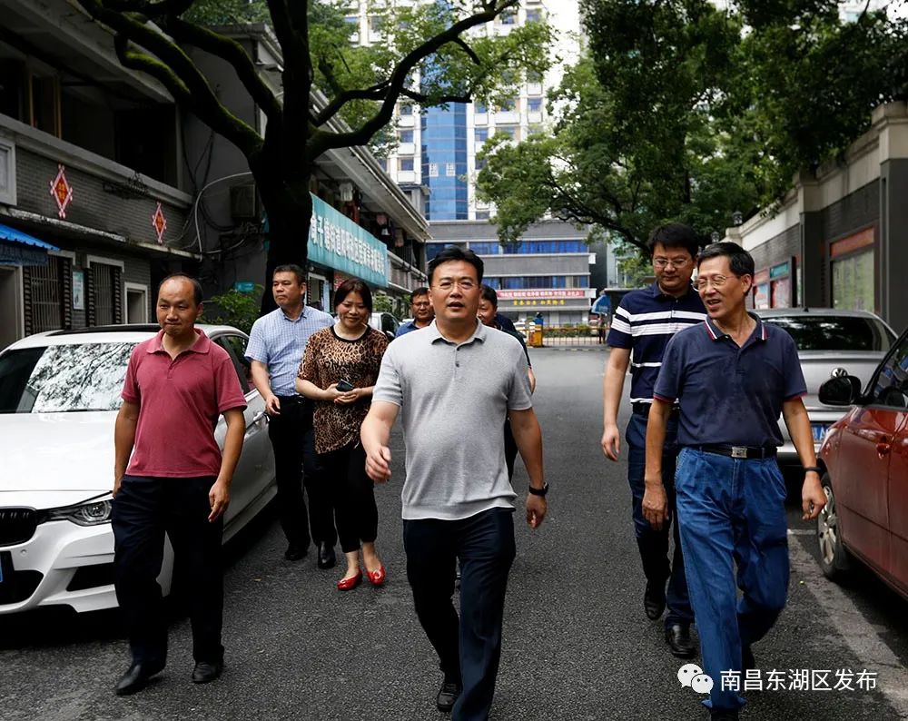 高辉红带队督导社区邻里中心建设工作