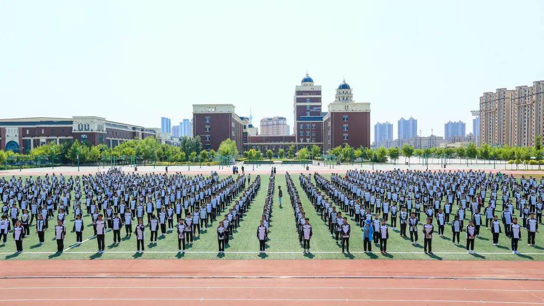 最后一堂课最后一次演讲大庆四中校长你们是校园最靓的仔也是学校最宠