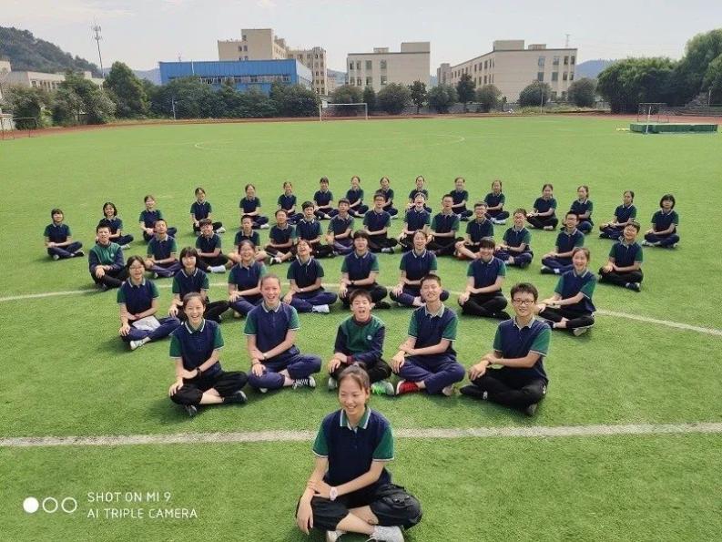 毕业季愿每个诸暨学子前程似锦你收到礼物了吗
