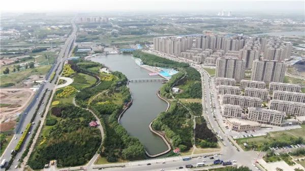 走向我们的小康生活长春市宽城区欣园街道五星村五星闪耀小康路