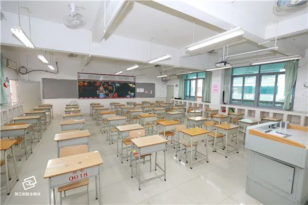 淡定赴考南海18万高考考生我们全力为你护航