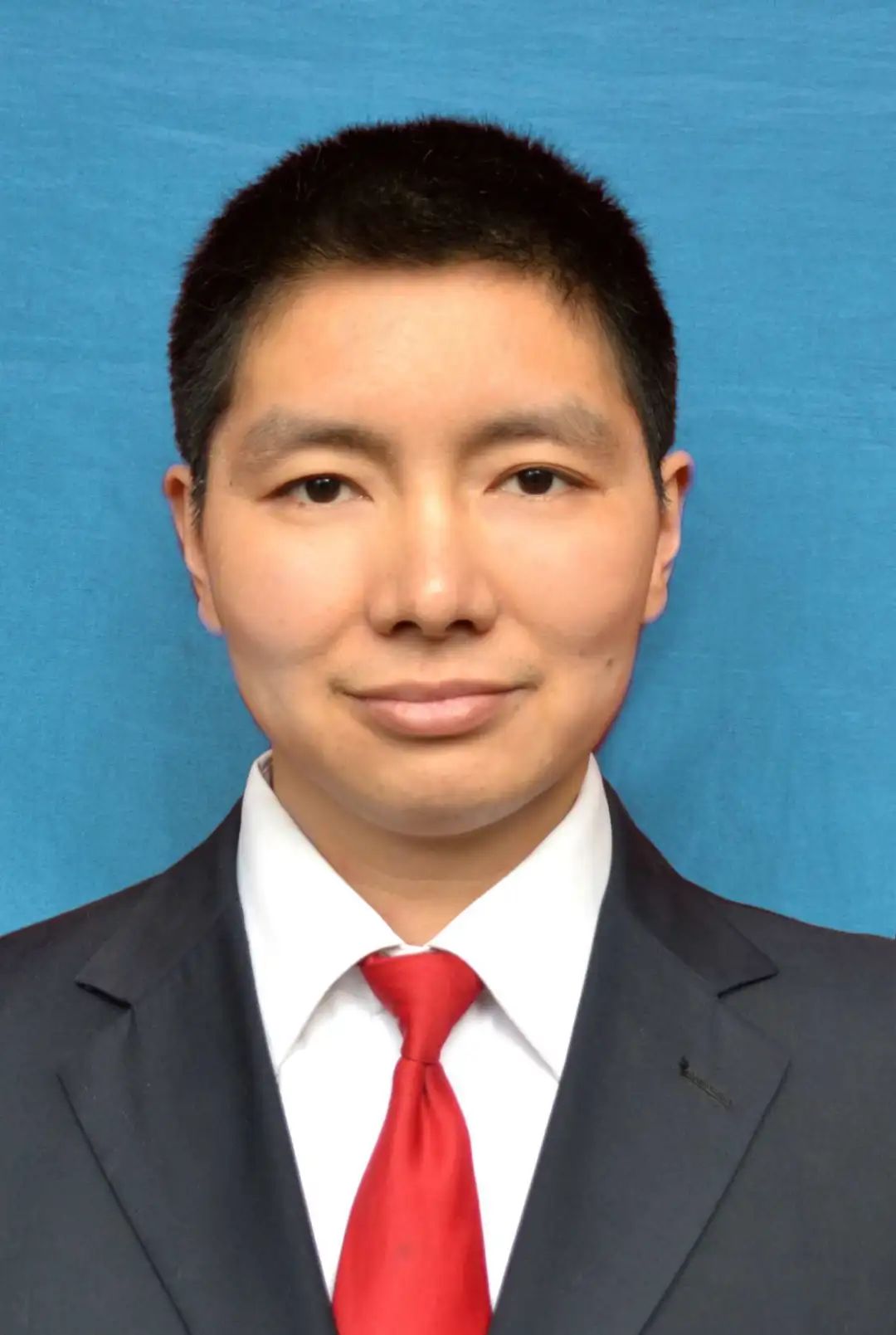 黄仁忠,男,汉族,中共党员,1972年12月生,在职大学,现任内江市农业农村