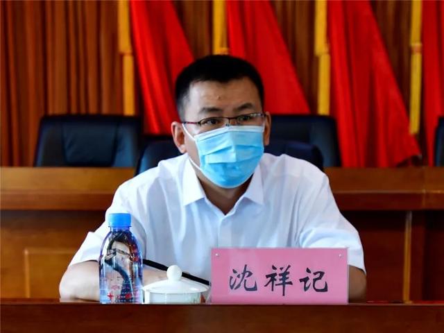 大兴安岭韩家园林业局召开干部工作会议