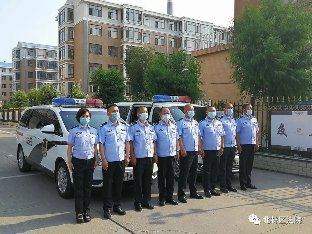 绥化市北林区人民法院8名法警入驻看守所执行庭前会议警务保障任务