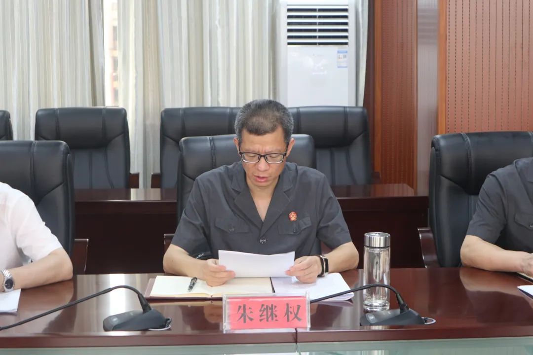 监利县委副书记,政法委书记杨从国,监利法院党组书记,院长朱继权及