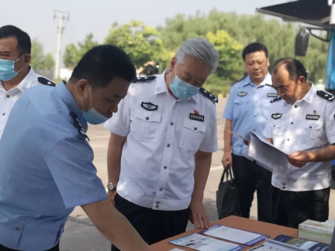 史贵中副厅长亲临现场检查督导危化品运输专项整治工作