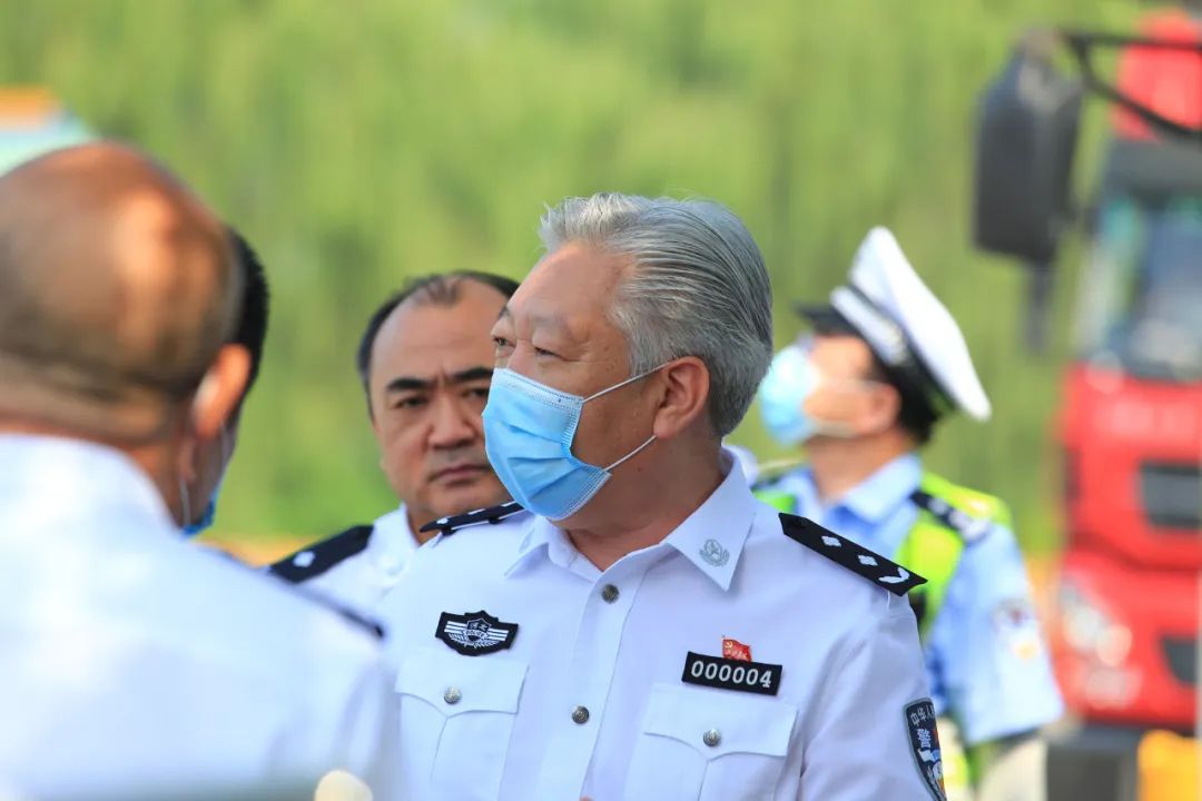 史贵中副厅长亲临现场检查督导危化品运输专项整治工作