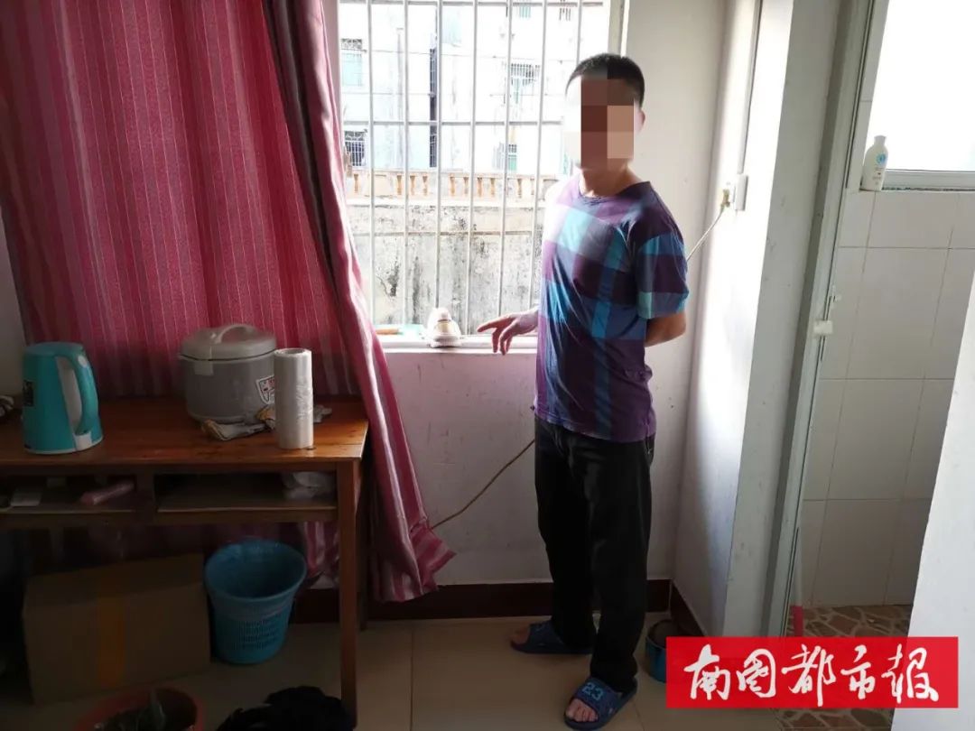 嫌疑人指认现场
