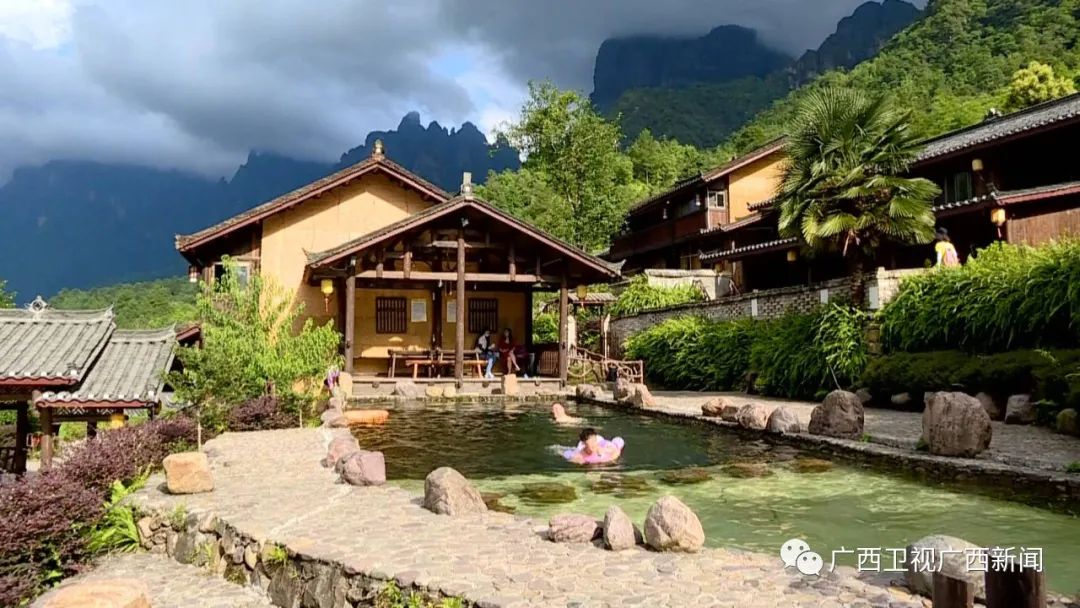 【千名记者一线行】金秀大岭村:吃上"旅游饭" 摘掉"贫困帽"