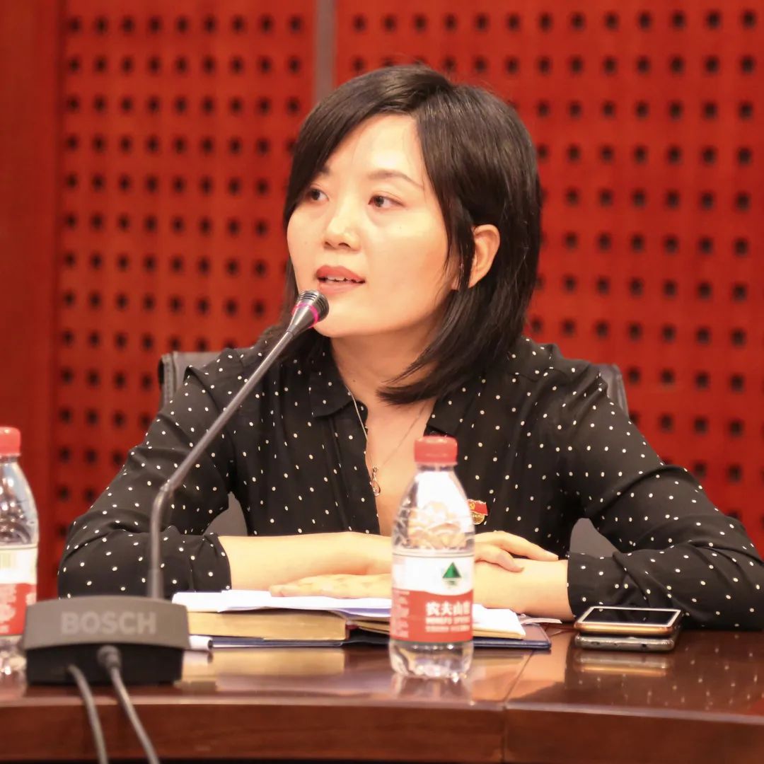 上好专题党课开展四史教育