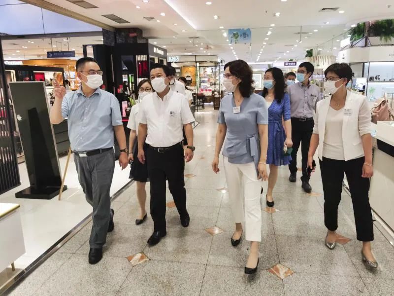 张金泉局长率队走访调研成都伊藤洋华堂有限公司