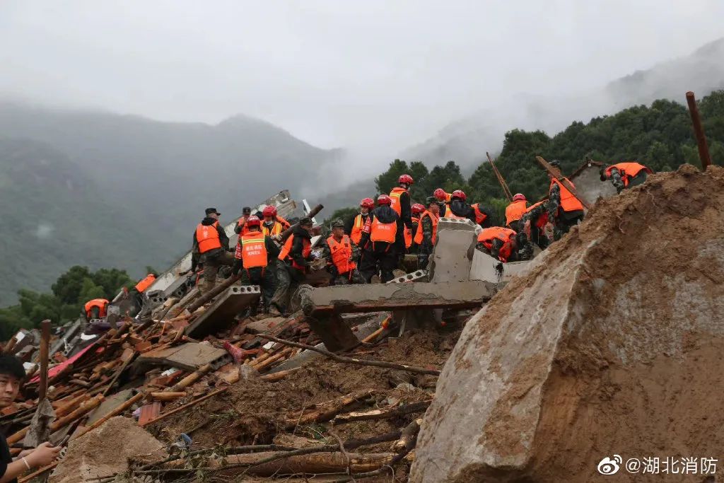 湖北黄梅山体滑坡仅1人生还还有一地灾情让人揪心