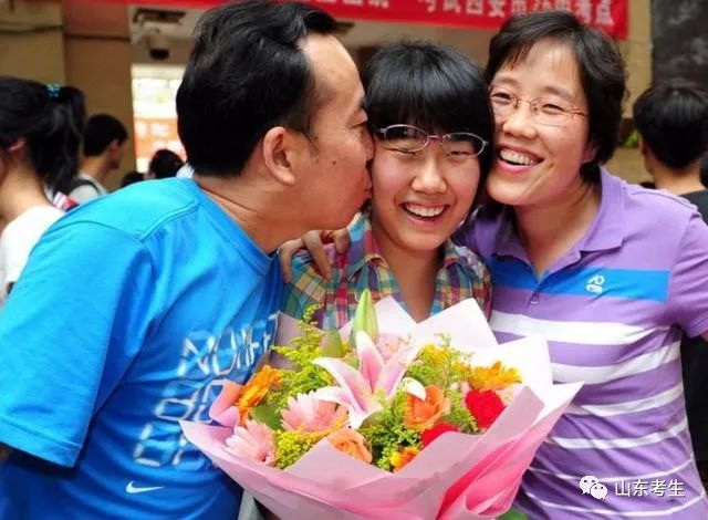 蹇小白的父母 391.jpg