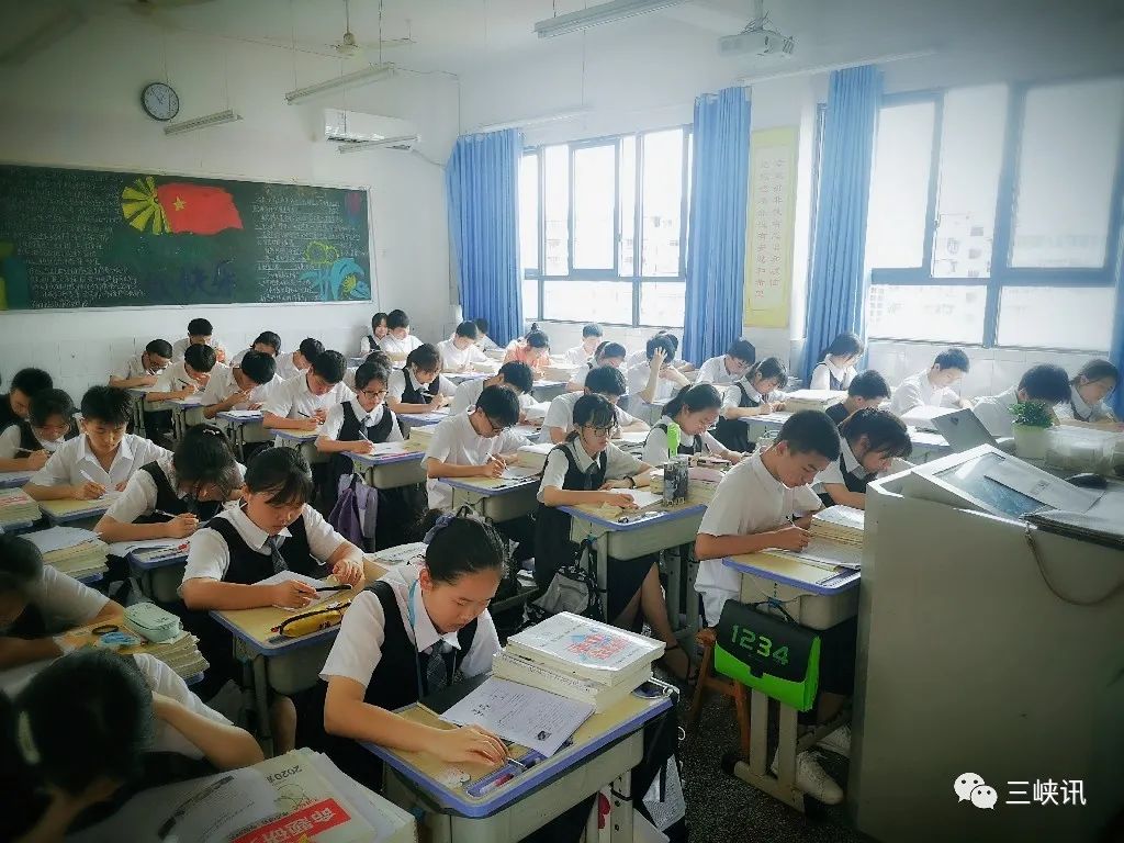 加油万州14万余学子明起中考共设19个考点