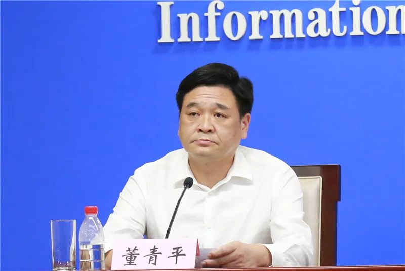 新闻发布会弘扬店小二精神这四地作出郑重承诺