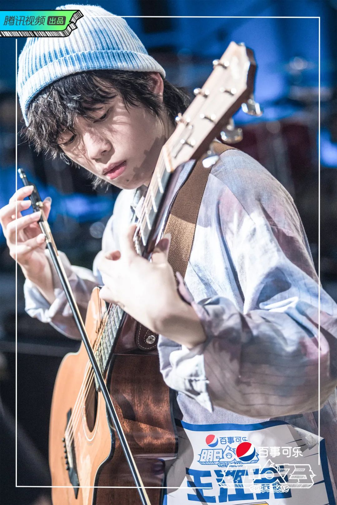 王江元18岁的伯克利男孩沈钲博,脸上天生有胎记,让