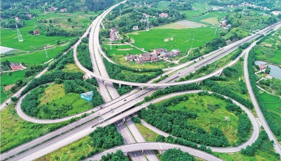 发展渝东北这个群怎样建