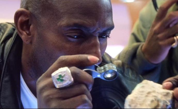 澎湃新闻 专注时政与思想 thepaper.cn