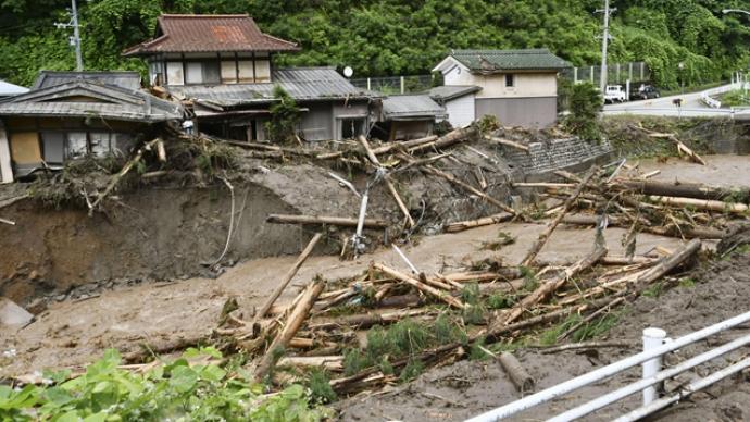 日本九州暴雨受灾，八百年神社、明治遗产遭破坏
